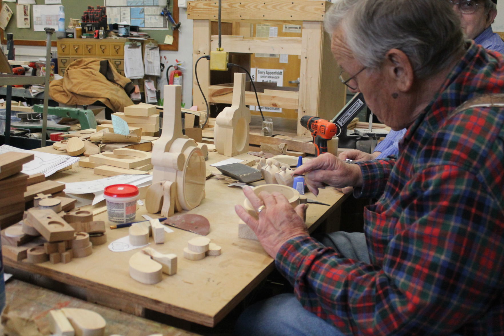 BD senior center woodshop 007.JPG